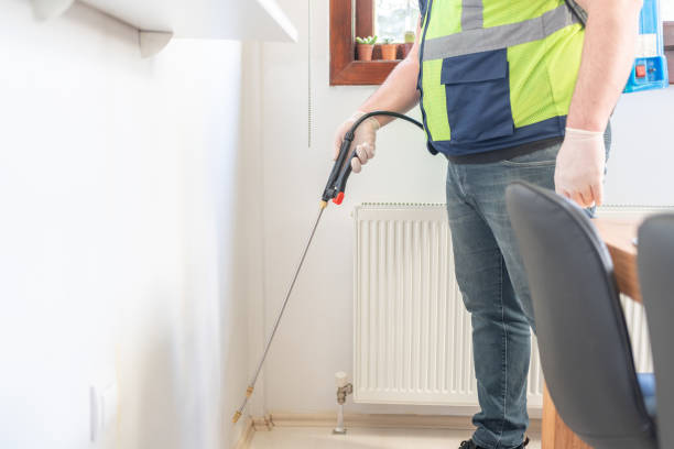 Best Commercial Pest Control Services  in Lyles, TN